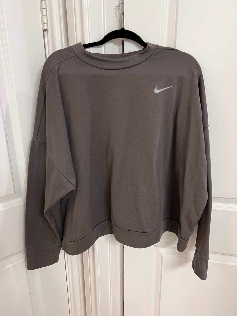 Nike Womens Drifit Crewneck Sweatshirt - Cool Brown